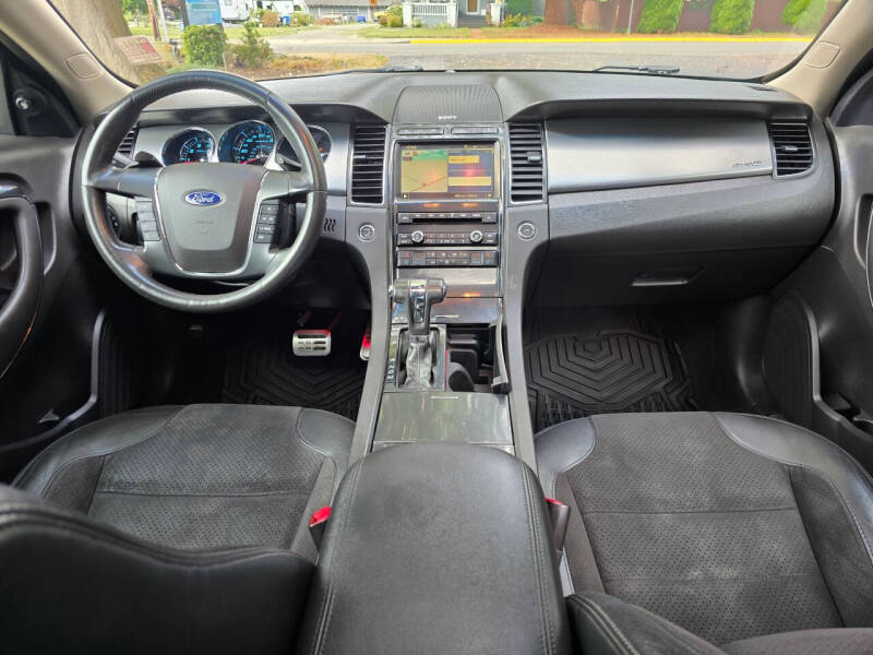 2010 Ford Taurus SHO