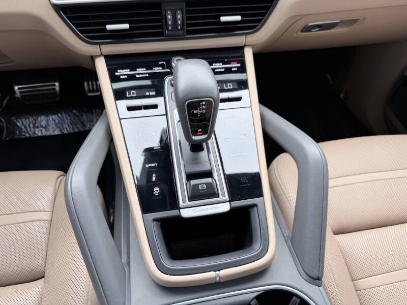 2019 Porsche Cayenne S