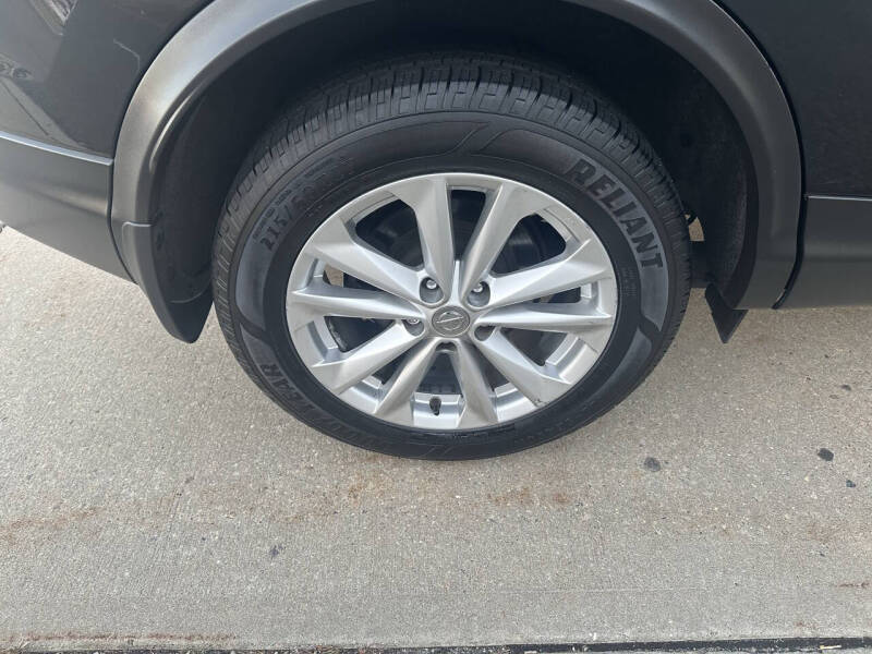 2018 Nissan Rogue Sport SV