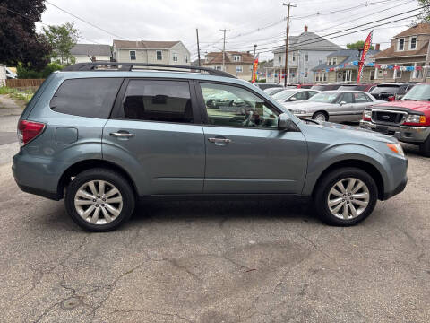 2013 Subaru Forester 2.5X Limited