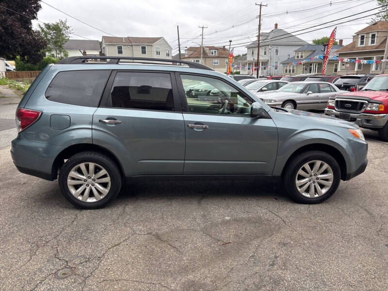 2013 Subaru Forester 2.5X Limited