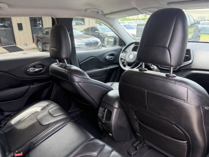 2019 Jeep Cherokee Trailhawk