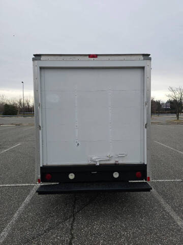 2014 Ford E-Series E-350 SD