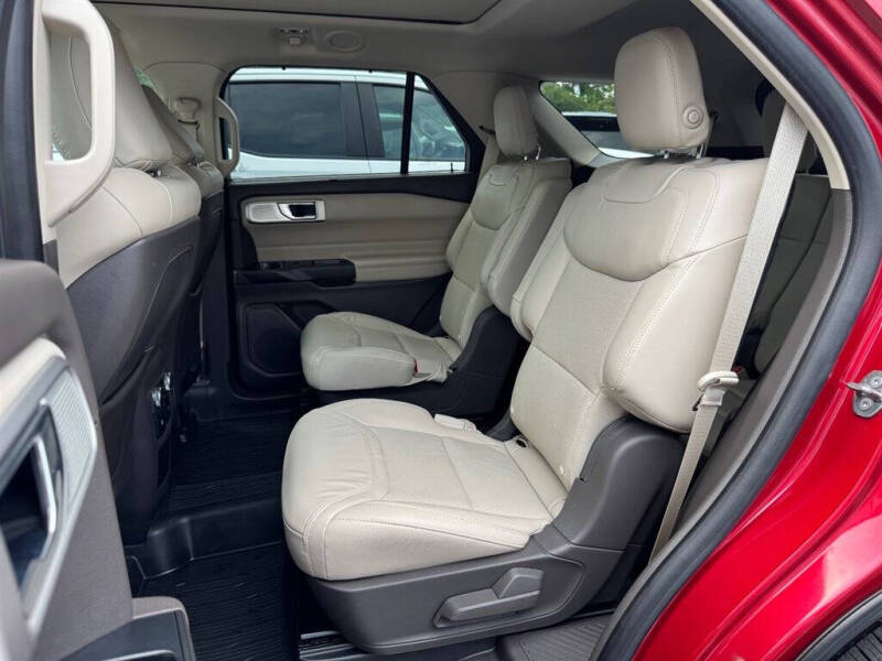 2020 Ford Explorer Platinum
