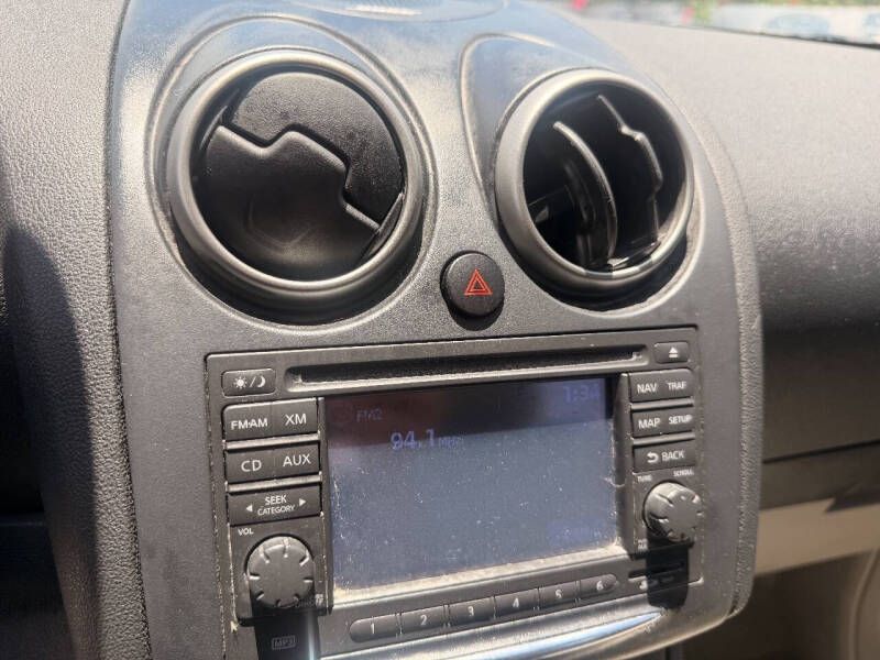 2011 Nissan Rogue SV