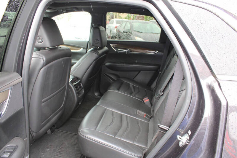 2017 Cadillac XT5 Platinum