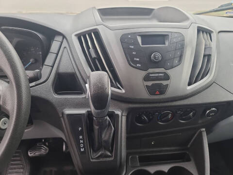 2017 Ford Transit 150