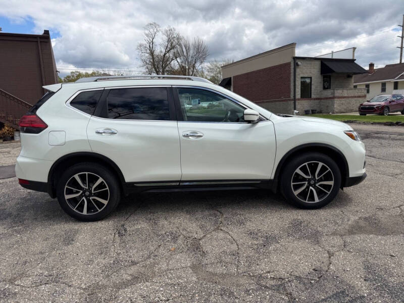 2017 Nissan Rogue SL