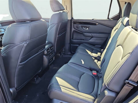 2025 Honda Pilot Touring