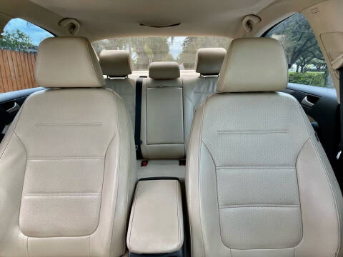 2014 Volkswagen Jetta SE