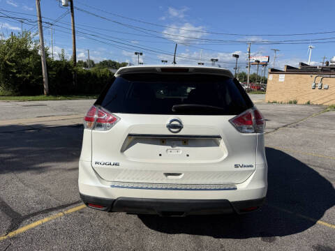 2015 Nissan Rogue SV