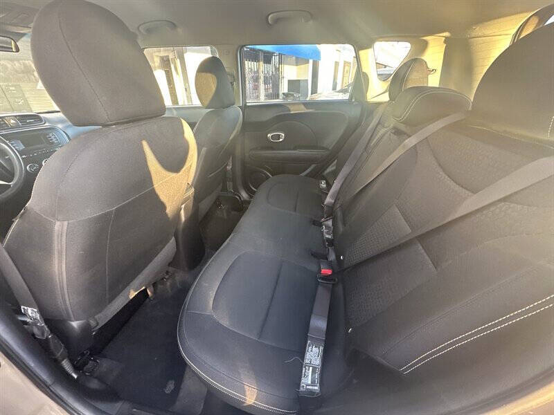 2015 Kia Soul +