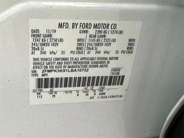 2020 Ford Edge Titanium