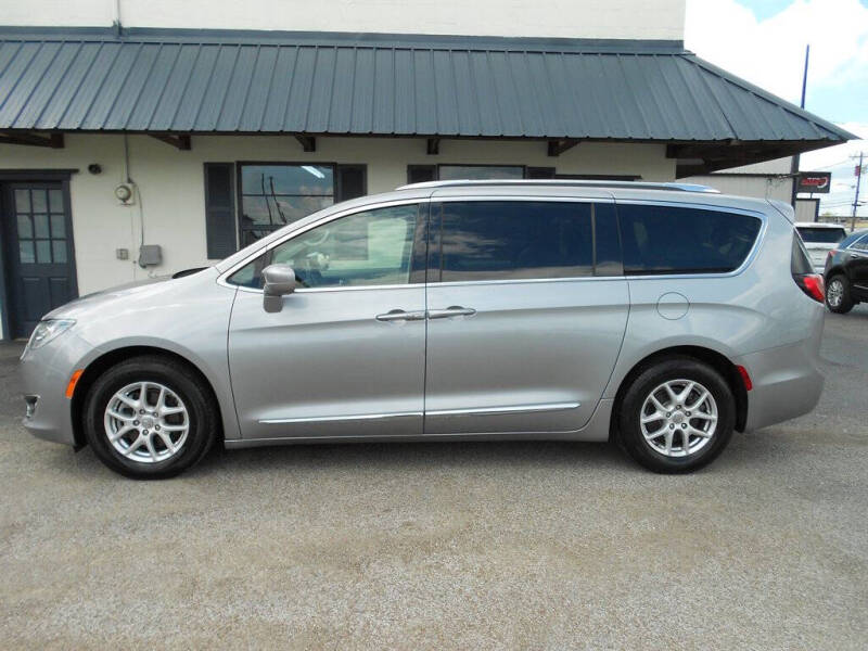 2020 Chrysler Pacifica Touring L