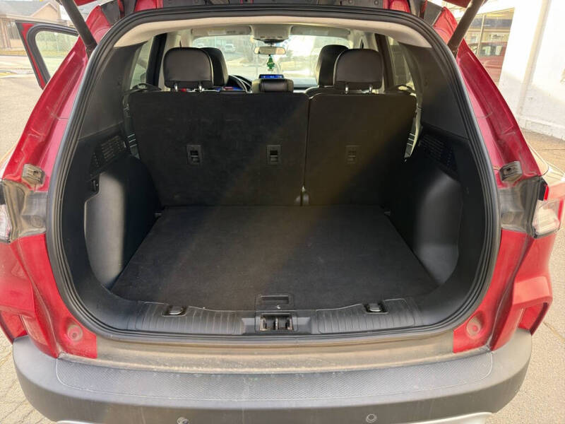 2022 Ford Escape SEL
