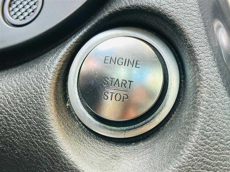 2017 Infiniti QX30 Premium