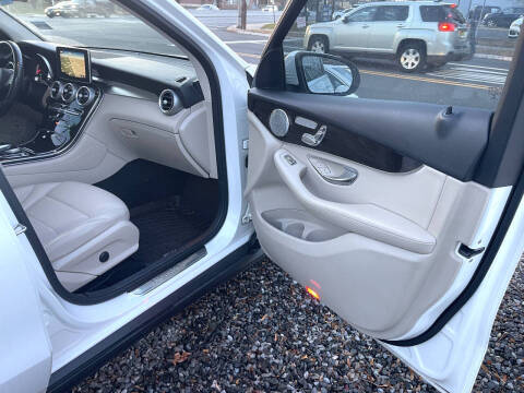 2016 Mercedes-Benz GLC GLC 300