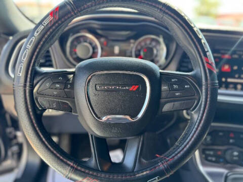 2015 Dodge Challenger SXT