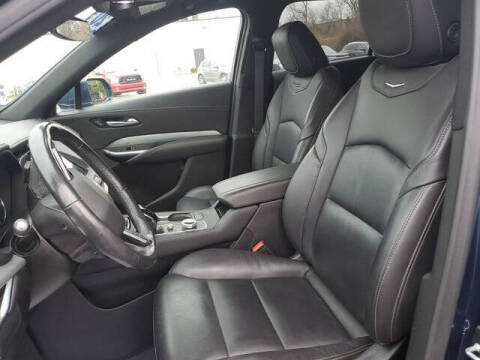 2020 Cadillac XT4 Premium Luxury