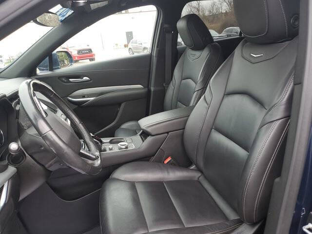 2020 Cadillac XT4 Premium Luxury