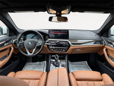 2022 BMW 5 Series 530i