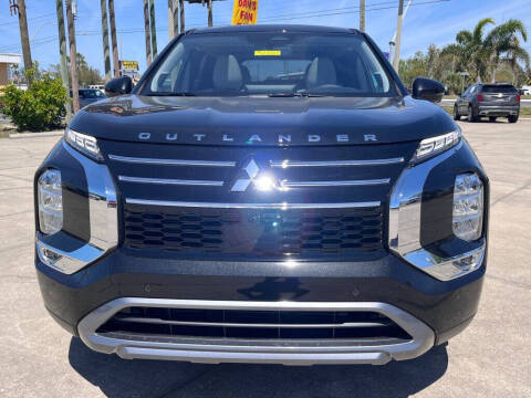 2025 Mitsubishi Outlander SE