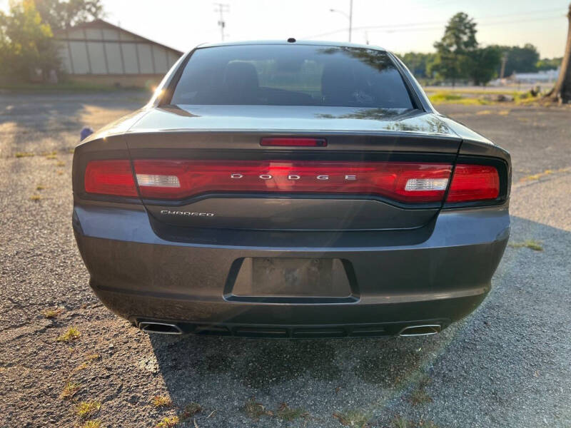 2014 Dodge Charger SE