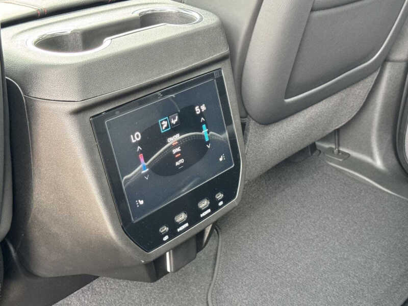 2025 GMC Yukon XL AT4 Ultimate