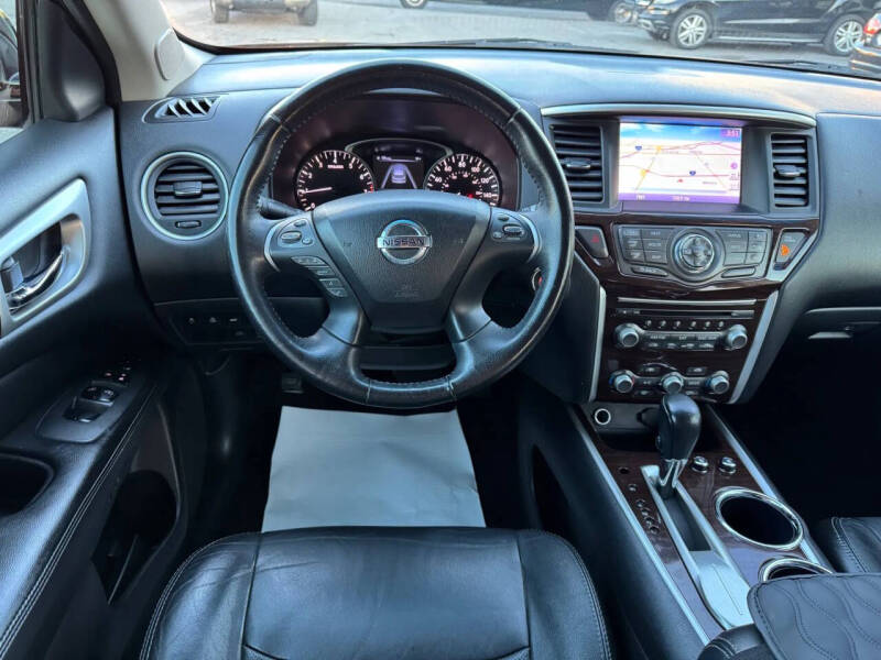 2014 Nissan Pathfinder Platinum