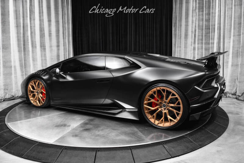 2018 Lamborghini Huracan LP 640-4 Performante