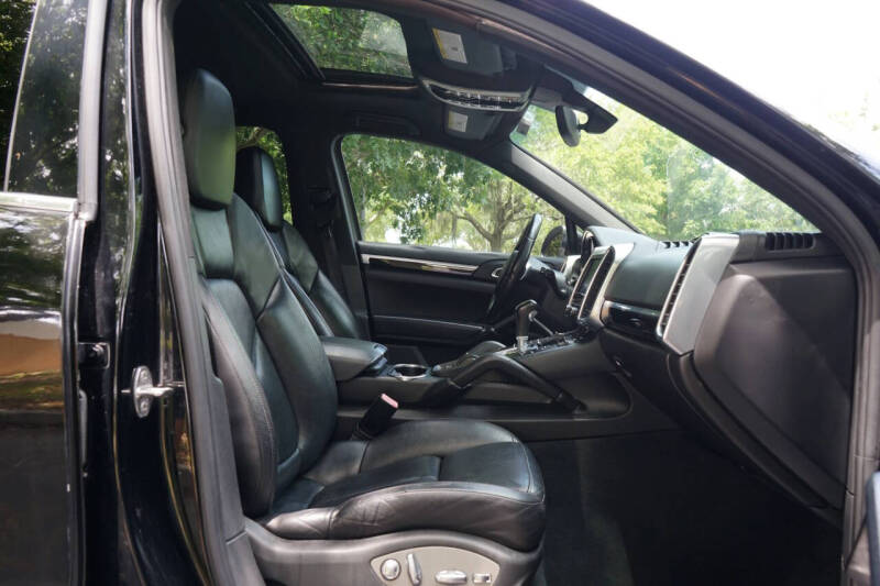 2013 Porsche Cayenne Tiptronic