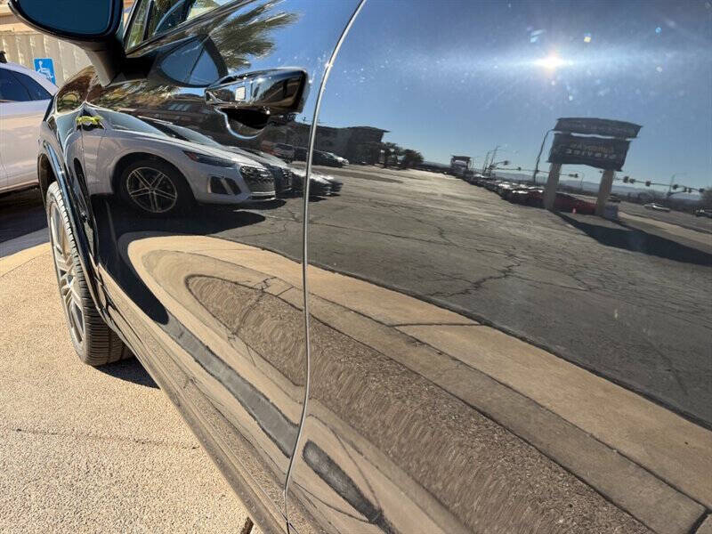 2018 Porsche Cayenne Platinum Edition