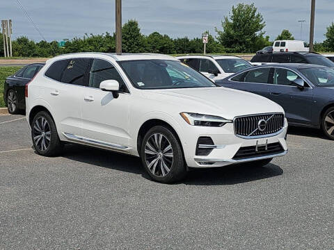 2023 Volvo XC60 B5 Ultimate Bright Theme