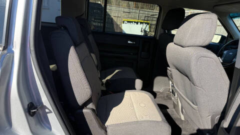 2009 Ford Flex SE