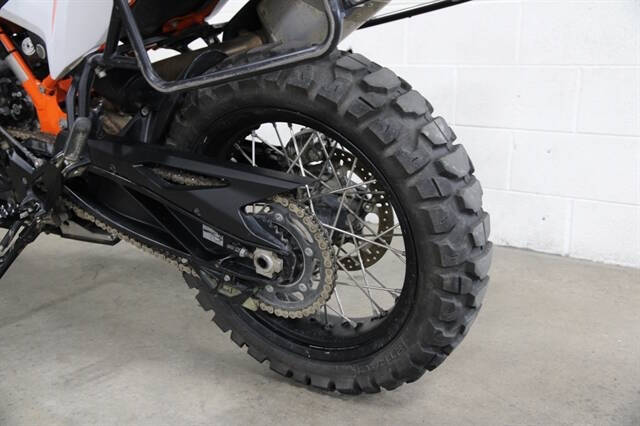 2022 KTM 890 ADVENT