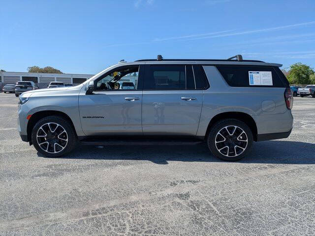 2023 Chevrolet Suburban RST