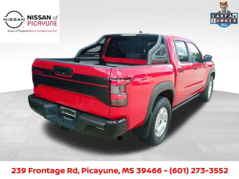 2024 Nissan Frontier SV