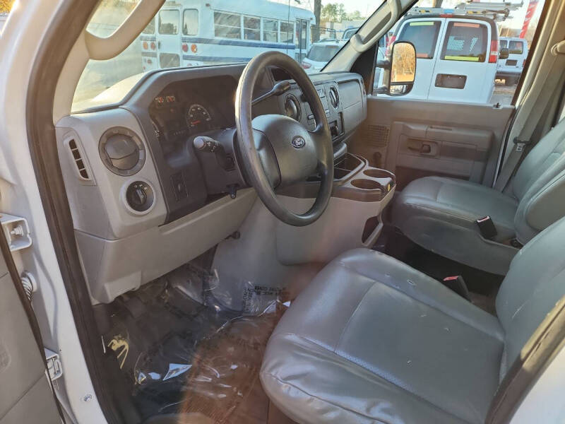 2012 Ford E-Series E-150