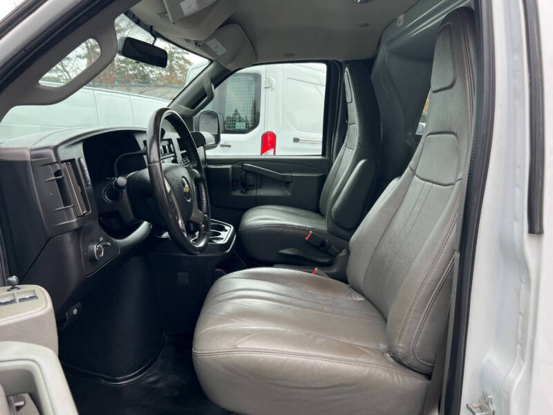 2019 Chevrolet Express 2500