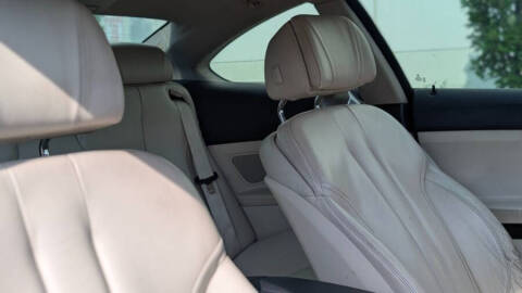 2012 BMW 6 Series 650i