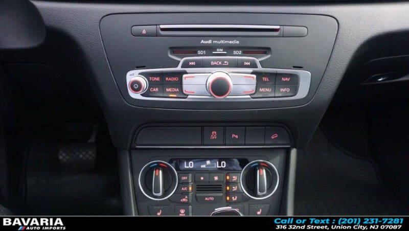 2017 Audi Q3 2.0T quattro Prestige