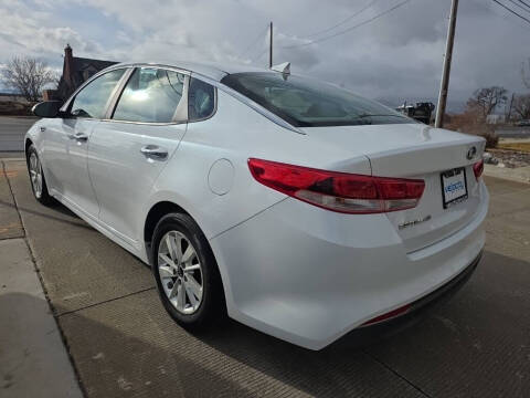 2016 Kia Optima LX