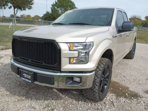 2017 Ford F-150 for sale at LA PULGA DE AUTOS in Dallas TX