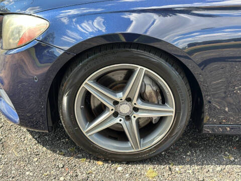 2017 Mercedes-Benz E-Class E 300 4MATIC