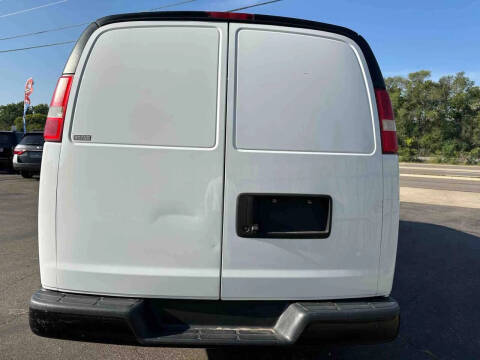 2018 Chevrolet Express 2500