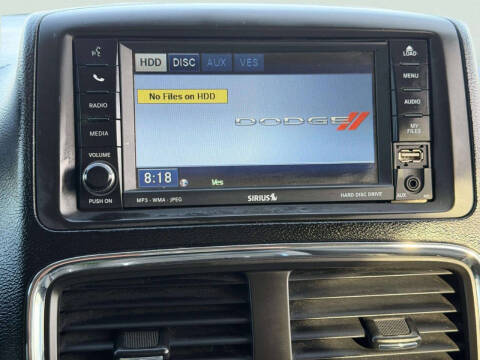 2011 Dodge Grand Caravan Crew