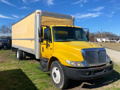 2005 International DuraStar 4300 for sale at Fat Daddy's Truck Sales in Goldsboro NC