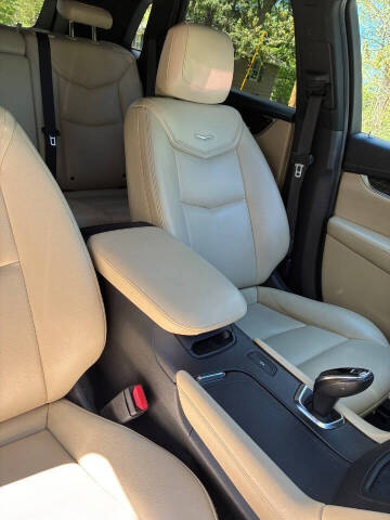 2017 Cadillac XT5