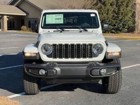 2025 Jeep Gladiator NightHawk