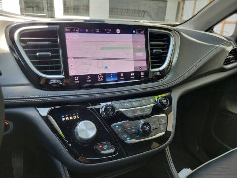 2022 Chrysler Pacifica Limited
